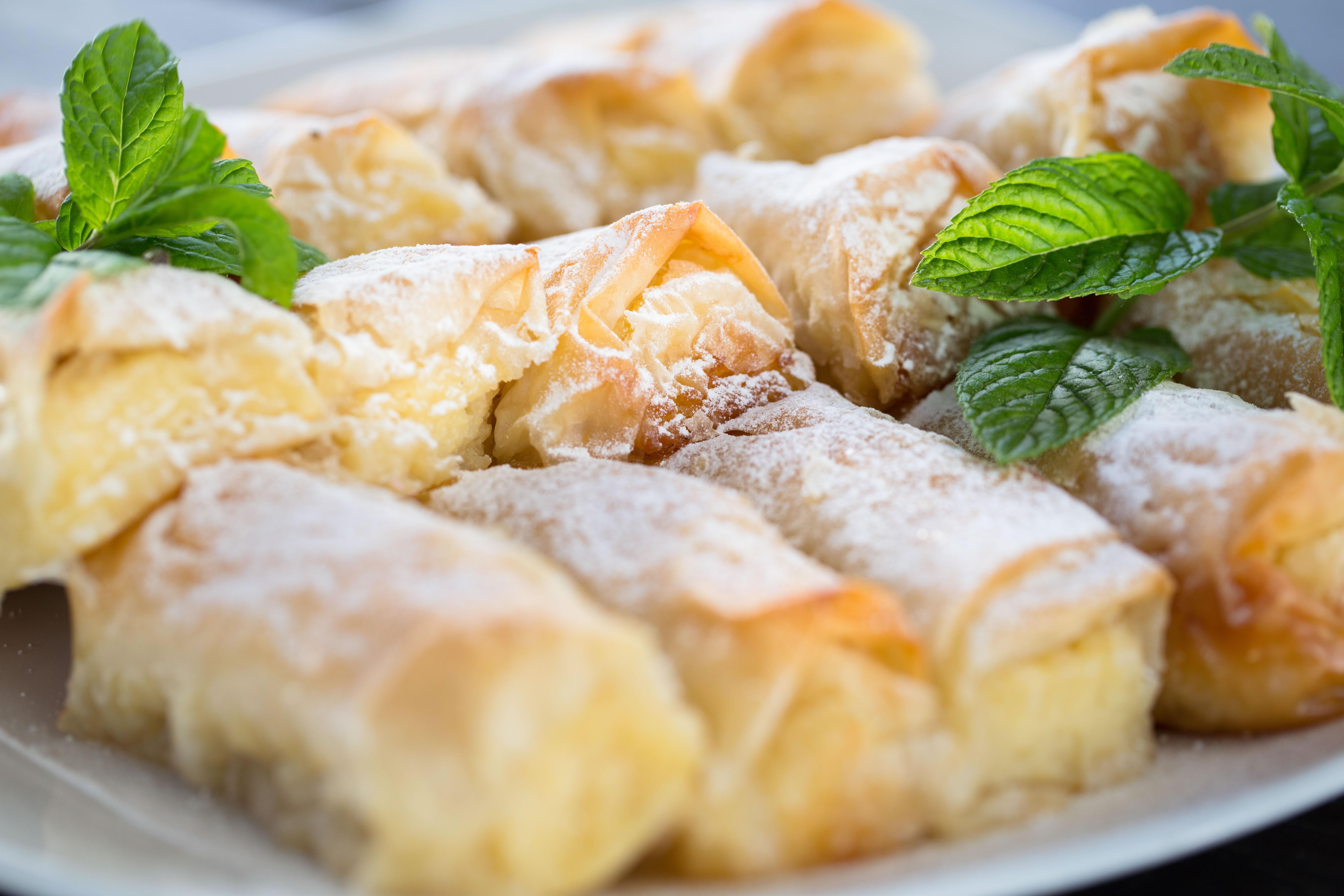 Hotel Almyra Paphos Exteriér fotografie Fried spring rolls